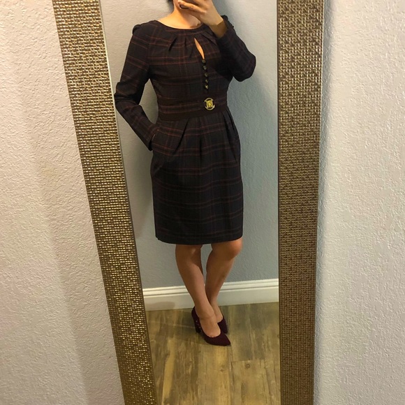 Beautiful women’s dress! - Picture 2 of 14